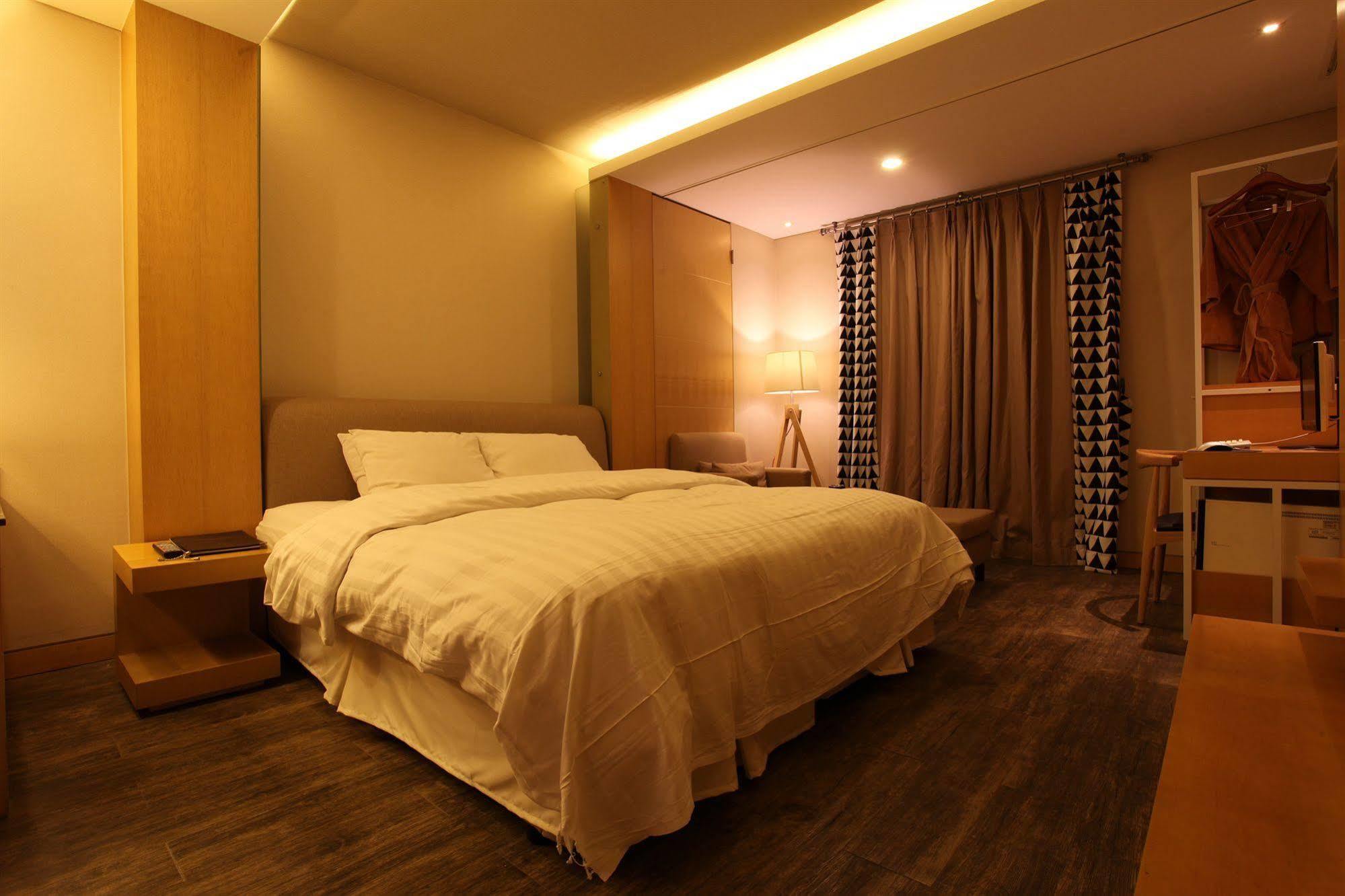 Yeongdeungpo Lifestyle F Hotel Soul Exteriér fotografie